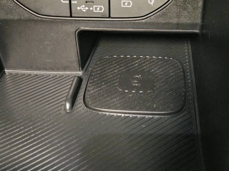 2025 Kia Sorento - photo 21