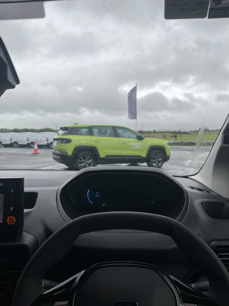 2026 Peugeot Partner - photo 12