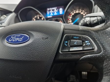 2018 Ford Focus - photo 26