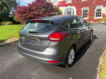 2016 Ford Focus - photo 7