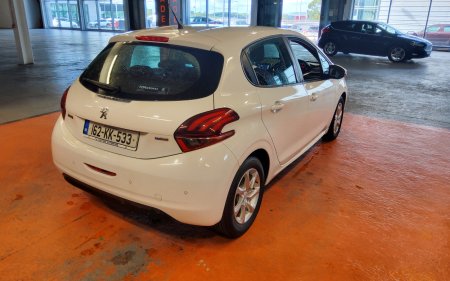 2016 Peugeot 208 - photo 3