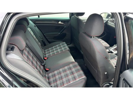 2016 Volkswagen Golf - photo 10