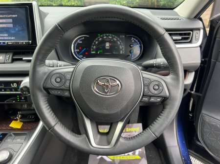 2022 Toyota RAV4 - photo 4