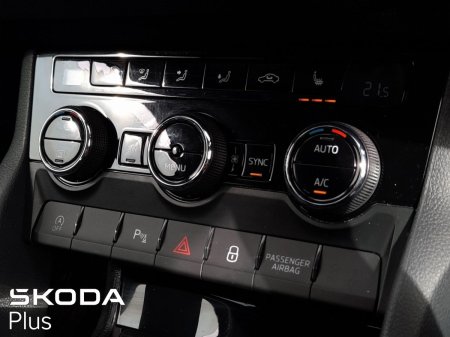 2025 Skoda Karoq - photo 24
