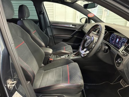 2019 Volkswagen Golf - photo 24
