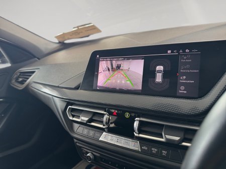 2021 BMW 1-Series - photo 13