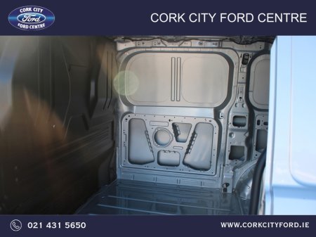 2026 Ford Transit Custom - photo 18