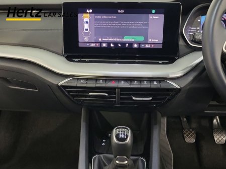 2025 Skoda Octavia - photo 18