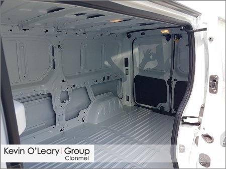 2025 Renault Trafic - photo 9