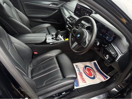 2021 BMW 5-Series - photo 9