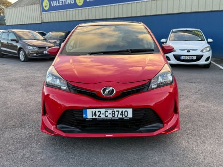 2014 Toyota Vitz - photo 5
