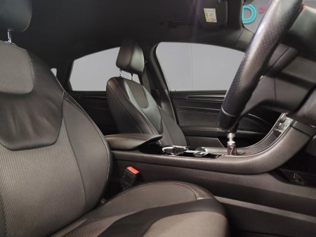 2019 Ford Mondeo - photo 13