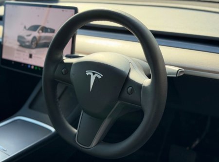 2022 Tesla Model Y - photo 7
