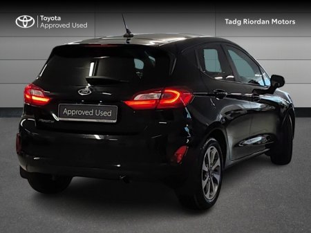 2020 Ford Fiesta - photo 2