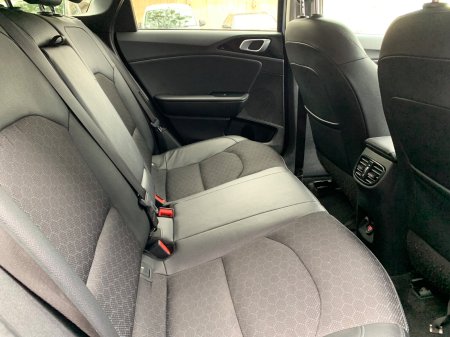 2022 Kia Ceed - photo 13