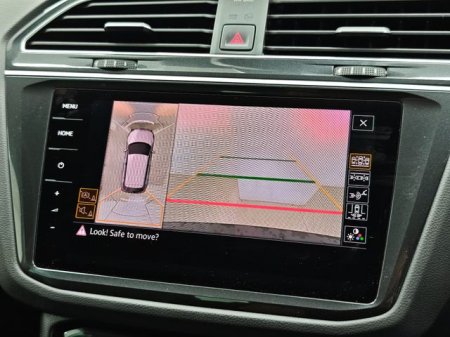 2020 Volkswagen Tiguan - photo 18