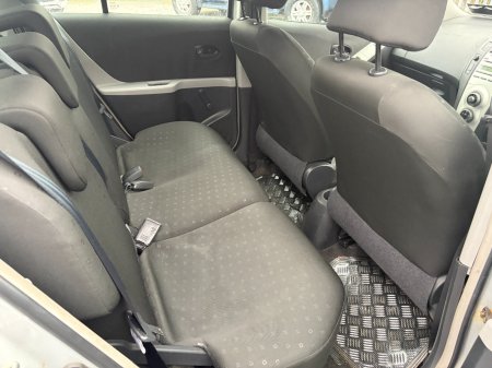 2006 Toyota Yaris - photo 7