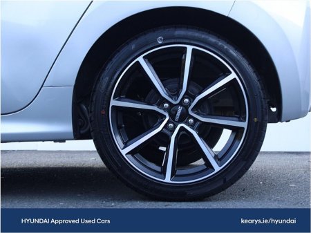 2023 Toyota Yaris - photo 8