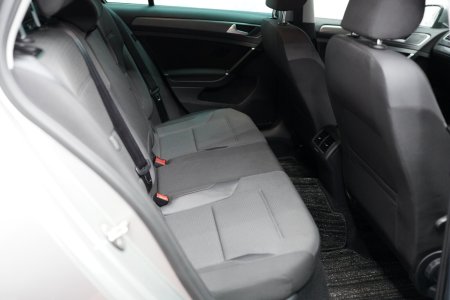 2019 Volkswagen Golf - photo 14