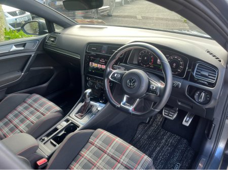 2018 Volkswagen Golf - photo 14