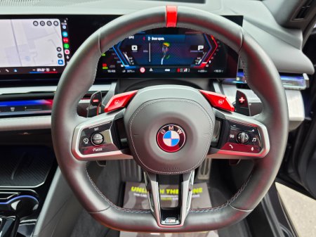 2025 BMW M5 - photo 25