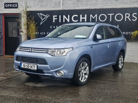 2015 Mitsubishi Outlander - photo 3
