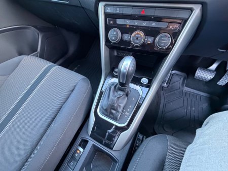2021 Volkswagen T-Roc - photo 25