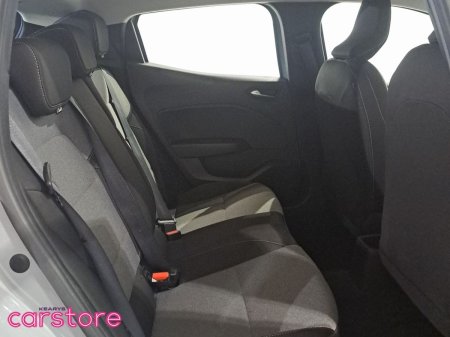 2024 Renault Clio - photo 11