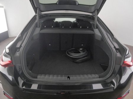 2025 BMW i4 - photo 13