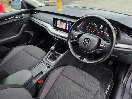 2023 Skoda Octavia - photo 11