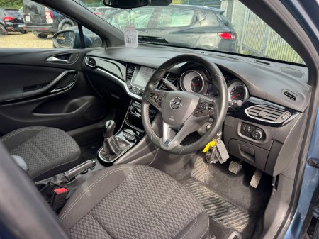 2018 Opel Astra - photo 10