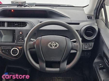 2021 Toyota Aqua - photo 11