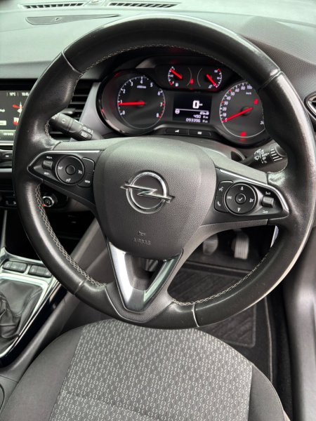 2023 Opel Crossland - photo 36