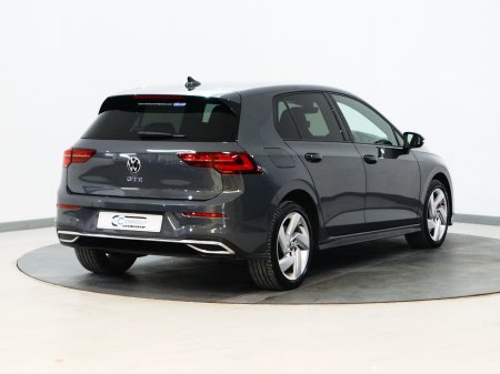 2023 Volkswagen Golf - photo 3