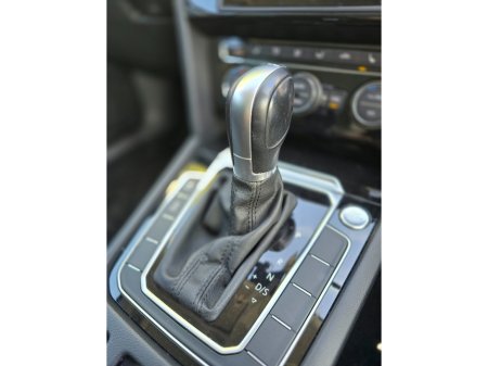2017 Volkswagen Passat - photo 18