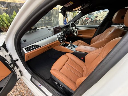 2019 BMW 5-Series - photo 10