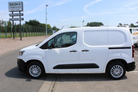 2020 Peugeot Partner - photo 3