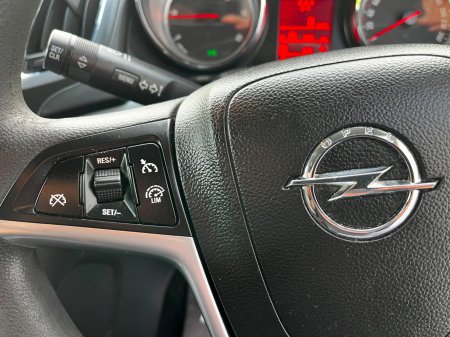 2016 Opel Zafira - photo 22