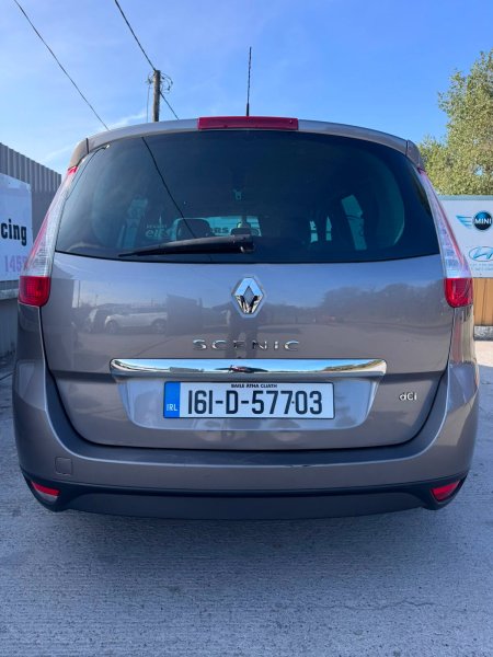 2016 Renault Grand Scenic - photo 10