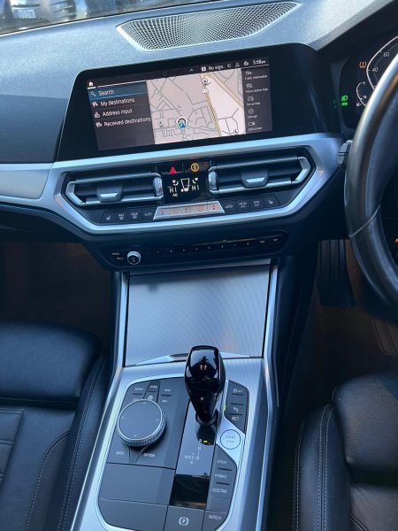 2021 BMW 3-Series - photo 9