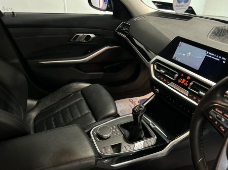 2021 BMW 3-Series - photo 12