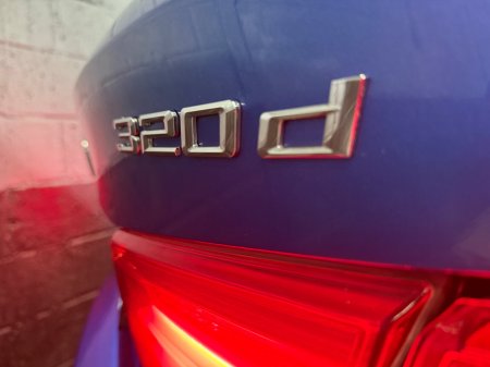2017 BMW 3-Series - photo 28