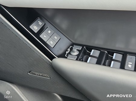 2025 Land Rover Range Rover Velar - photo 15
