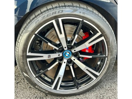 2025 BMW i5 - photo 31