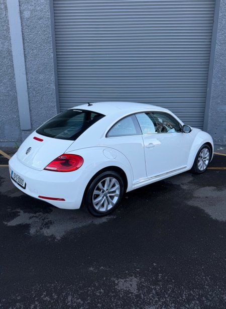 2013 Volkswagen Beetle - photo 2
