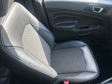 2017 Ford EcoSport - photo 16