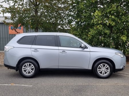 2015 Mitsubishi Outlander - photo 4
