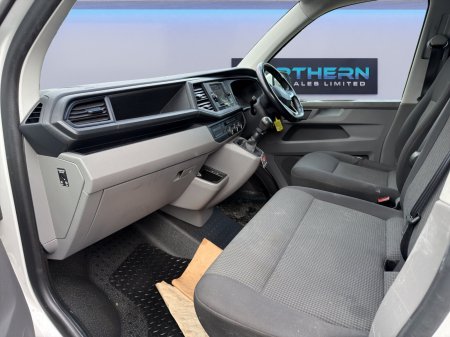 2021 Volkswagen Transporter - photo 12