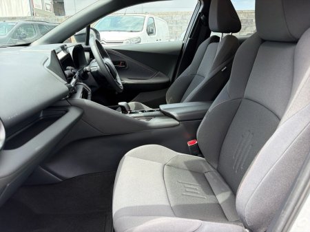 2026 Toyota C-HR - photo 6