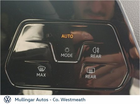 2026 Volkswagen Golf - photo 9